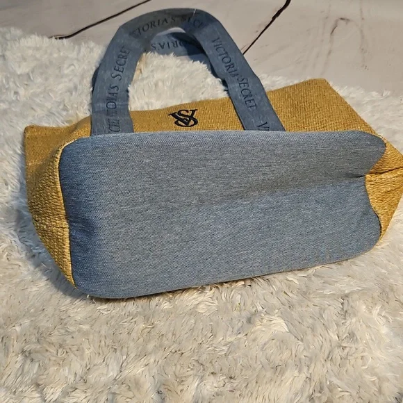 Victoria's Secret Blue ,tan  Tote Bag with Beachy‎ Vibe - Picture 4 of 9